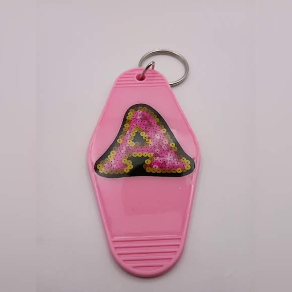 Motel Keychain Custom Retro Styled Pink Letter A Keyring Personalized Gift - Picture 1 of 1
